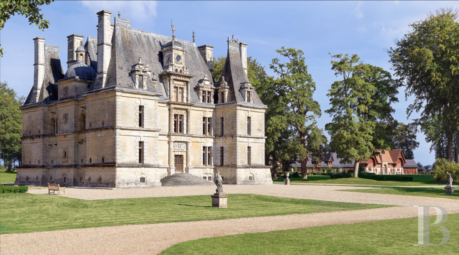 En Normandie, au sud-est de Fécamp, un domaine et ses multiples dépendances au milieu d’un immense parc - photo  n°5